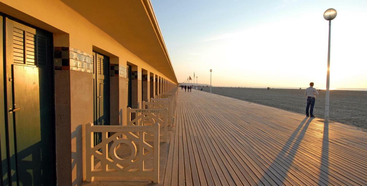 Les Marinas Port Deauville Exteriér fotografie